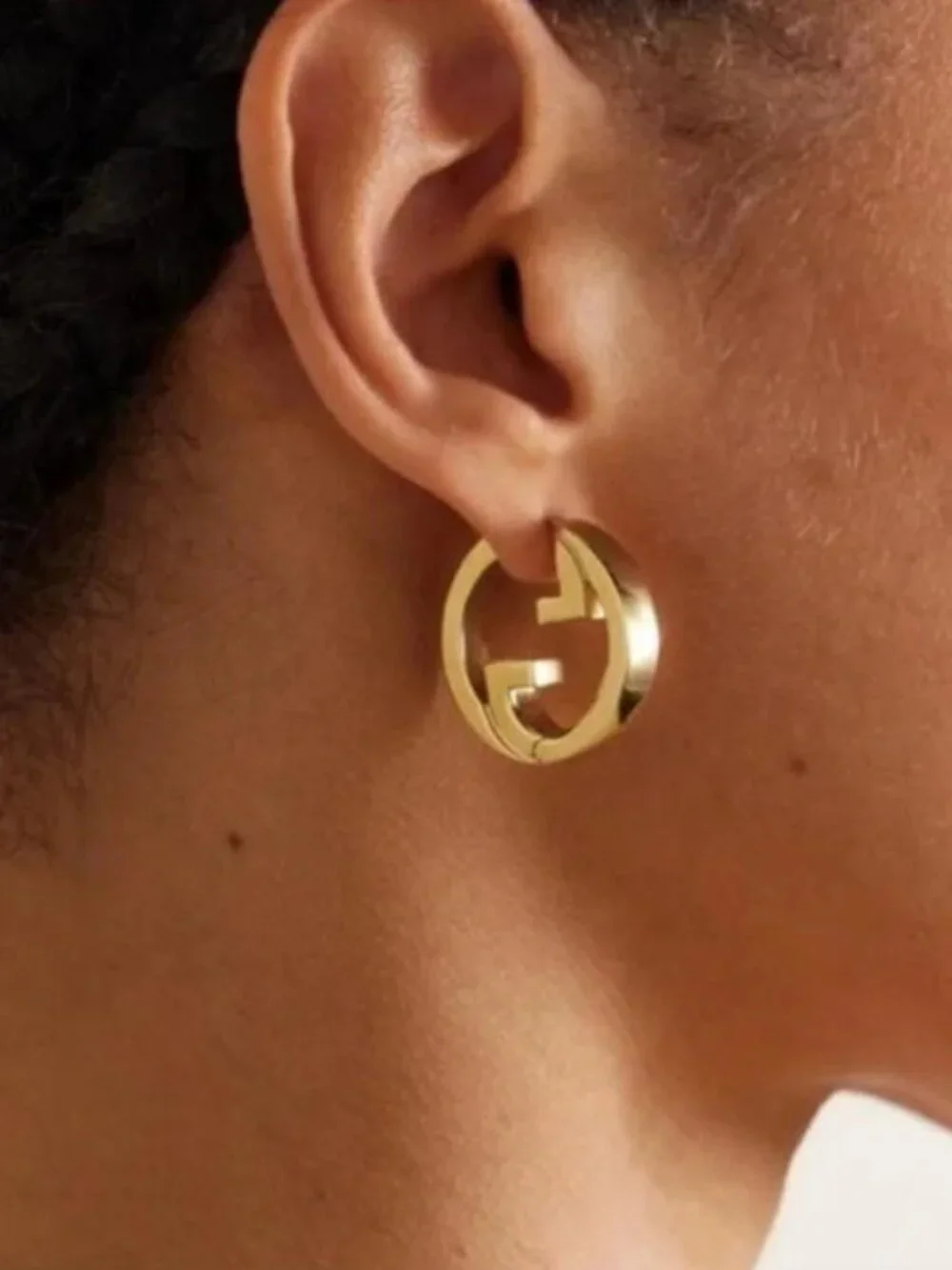 Gucci Blondie GG Hoop Earrings - Picture 3 of 8